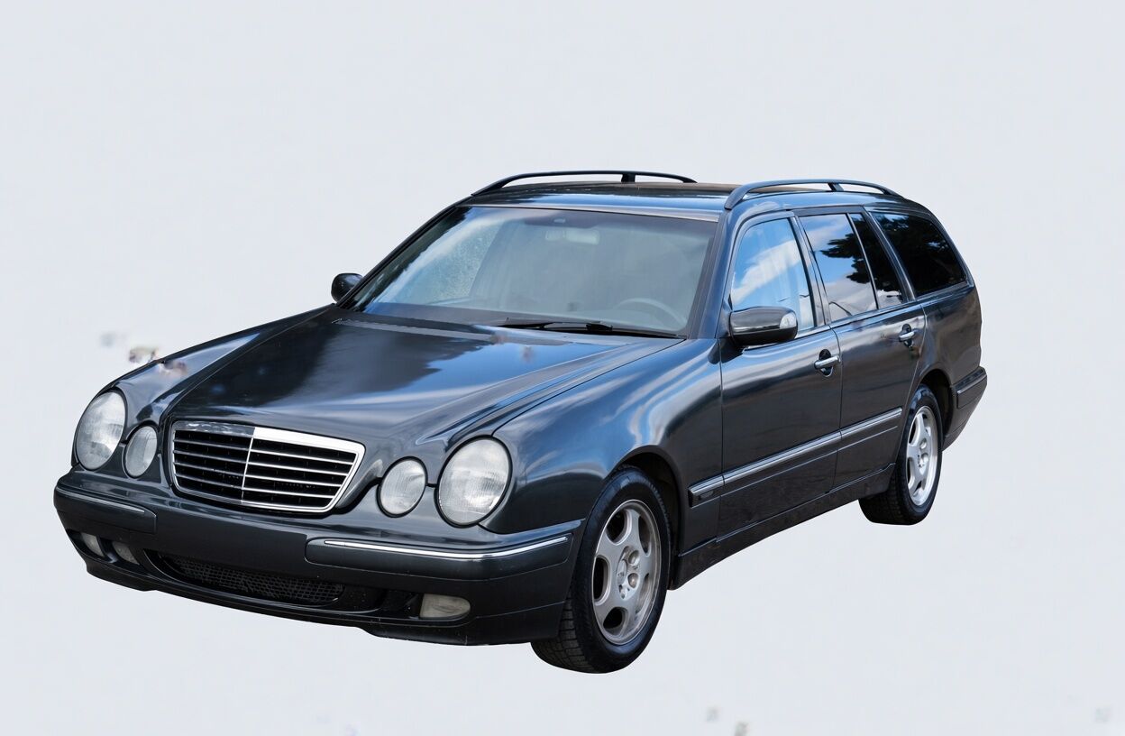 Автомобиль сопровождения Mercedes E-Class